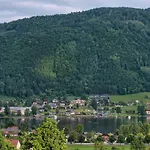 Daire Dora Bodensdorf