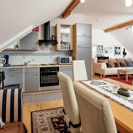 Апартаменты Dora *