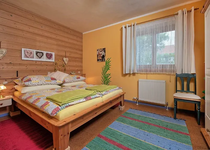 Dora * בודנסדורף