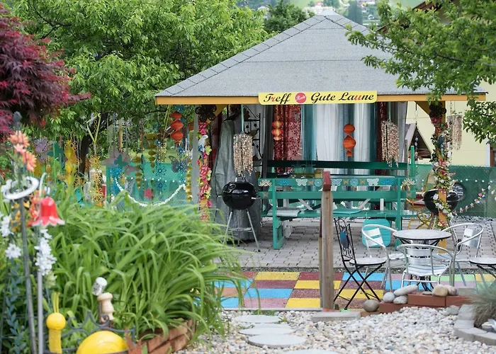 Dora * בודנסדורף